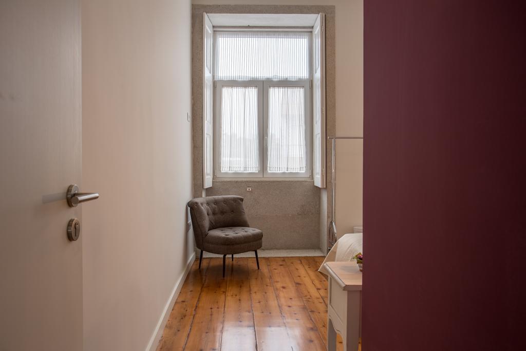 Affittacamere Stayinbonfim Suites Oporto